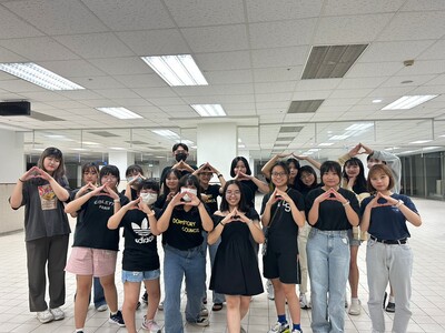 宿舍自治會大合照4圖片