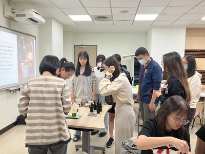 領取蠟油圖片