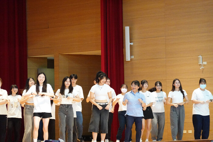 創意進場_4N301班表演