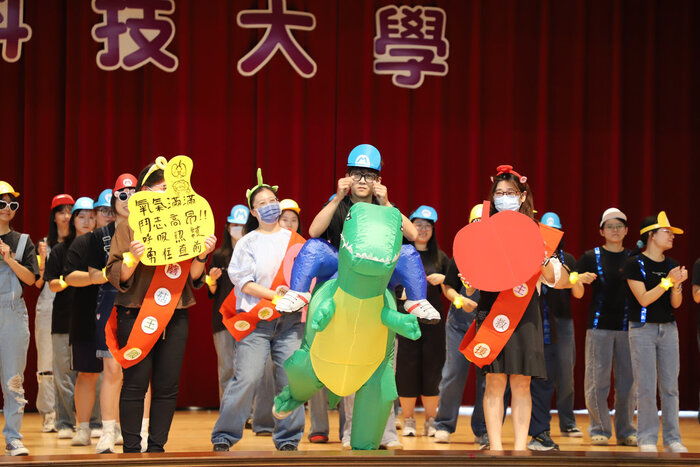 創意進場_2RT101班_導師同台表演