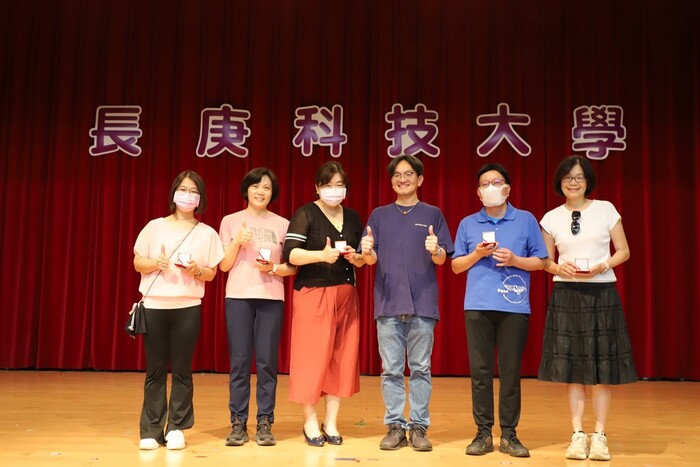 資深教職員頒獎圖片